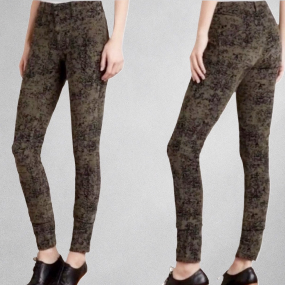 Pilcro the Letterpress Serif Skinny Corduroy Pants Womens 27 Green Floral Print